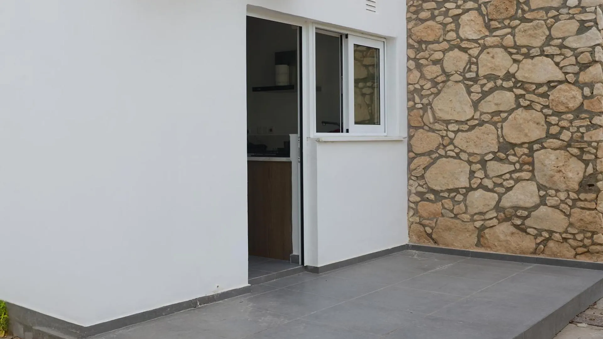 Apartamento Adamandri Lodge - Prime Location Agia Napa